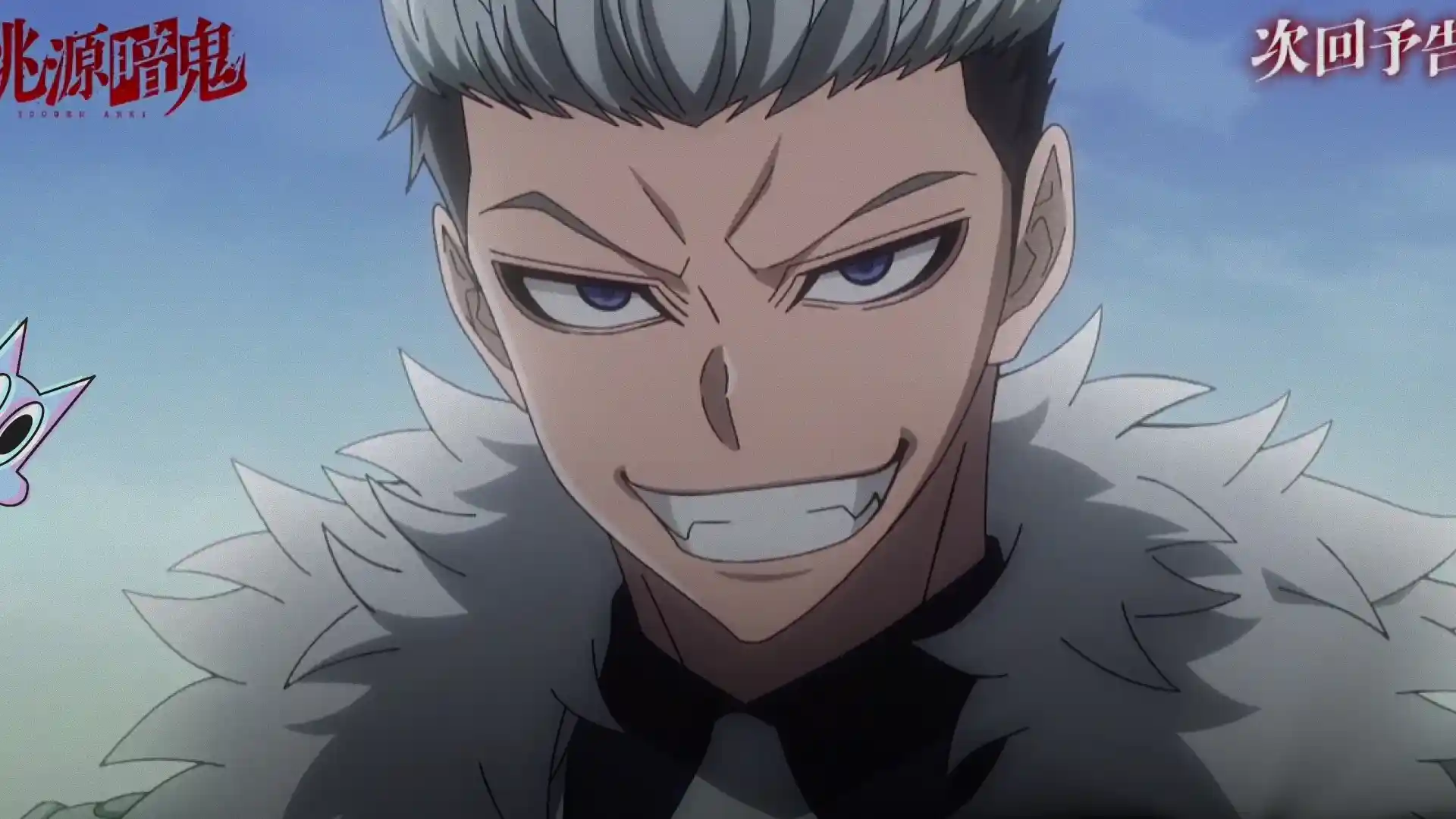 O Comandante Manaka Momobe em seu uniforme, com um sorriso, em um guia sobre o trágico personagem de Tougen Anki.